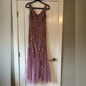 Size small sequins mesh mermaid dress. Fits beautiful!